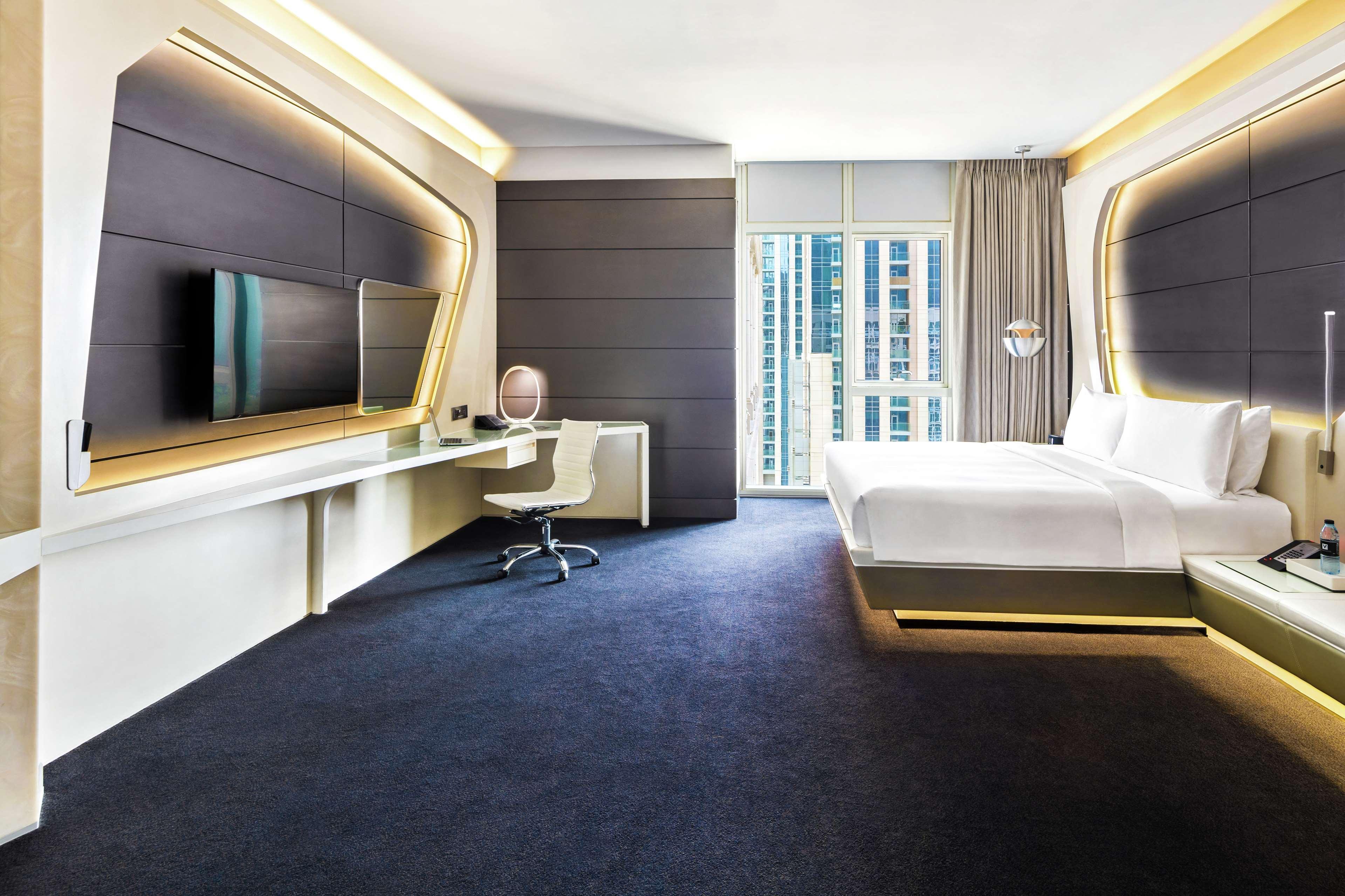 V Hotel Dubai, Curio Collection By Hilton Exteriér fotografie Deluxe room